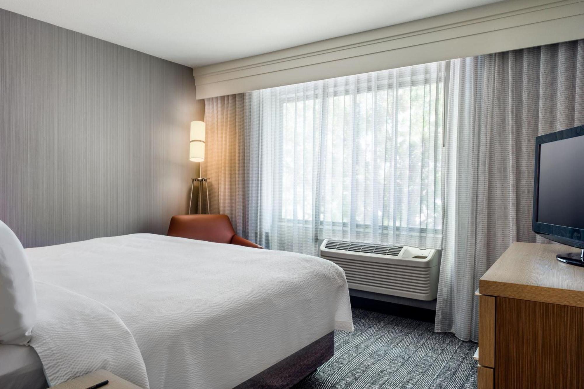Courtyard By Marriott Vacaville Exteriör bild